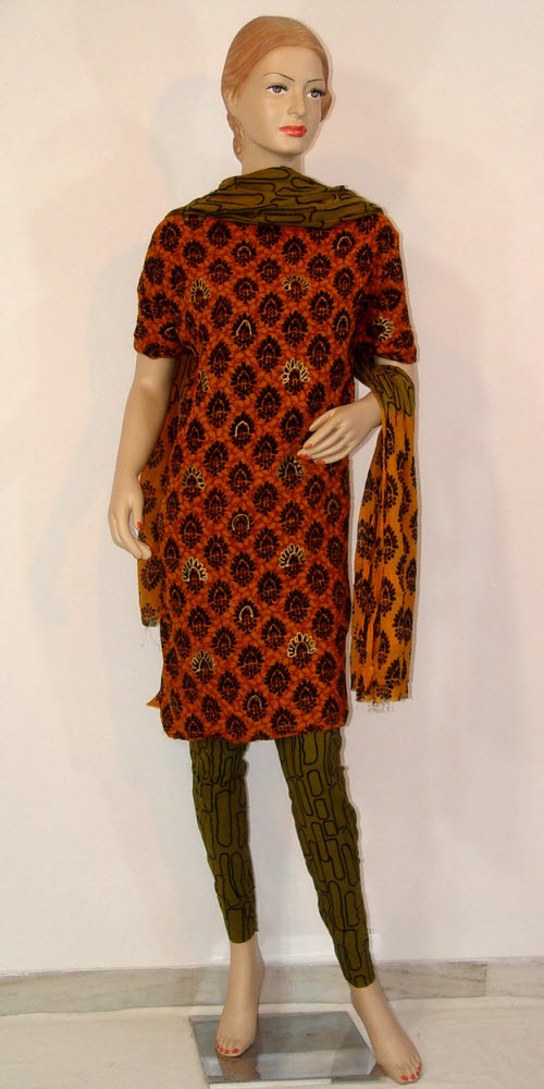 Designer Cotton Printed Suit Un-stitched 10246